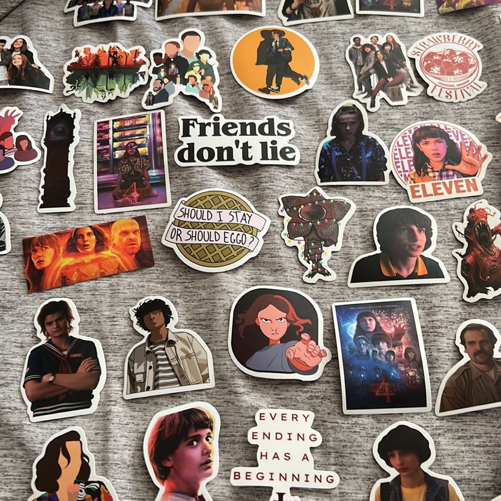 🌷Stranger Things Stickers - Picture 2 of 2